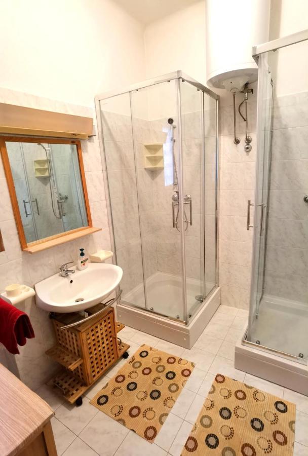 Apartman Sasa Crikvenica Exterior foto