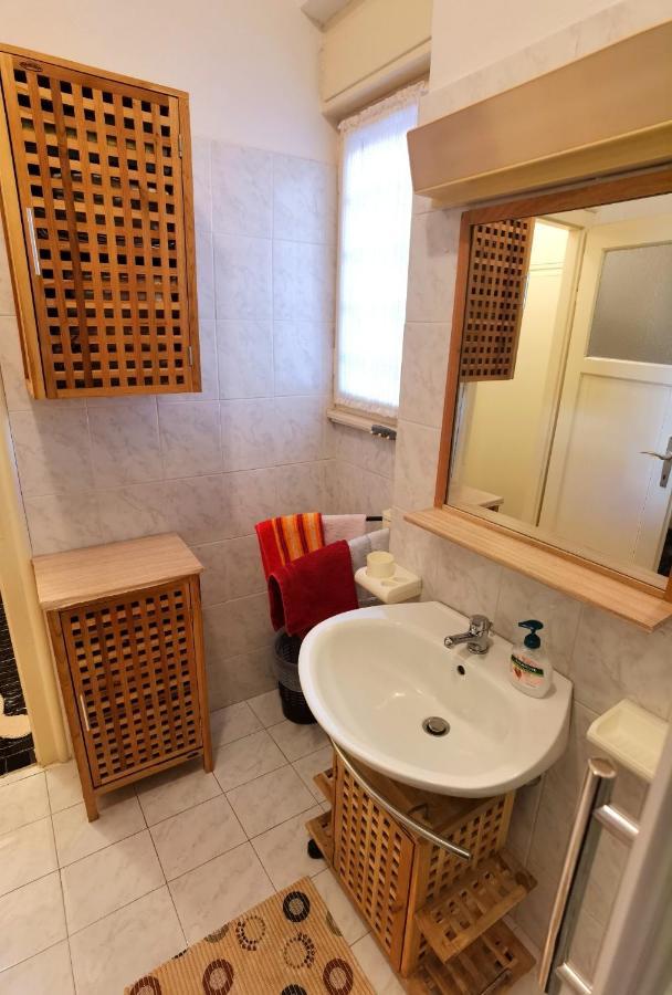 Apartman Sasa Crikvenica Exterior foto